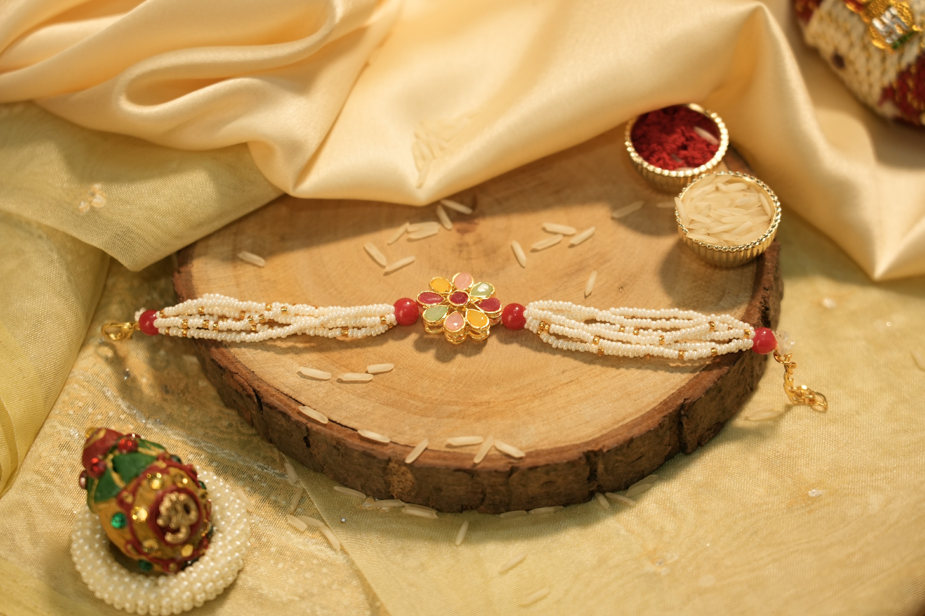 Beautiful Multicolor Pearl Bead Lumba With Meenakri